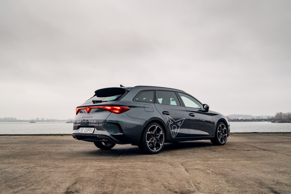 CUPRA Leon Sportstourer 2,0 TSI 4Drive